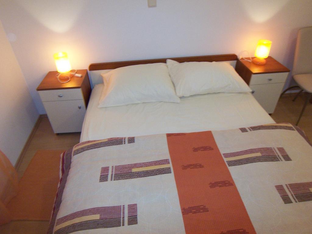 Apartments Croatia Brac Supetar Extérieur photo